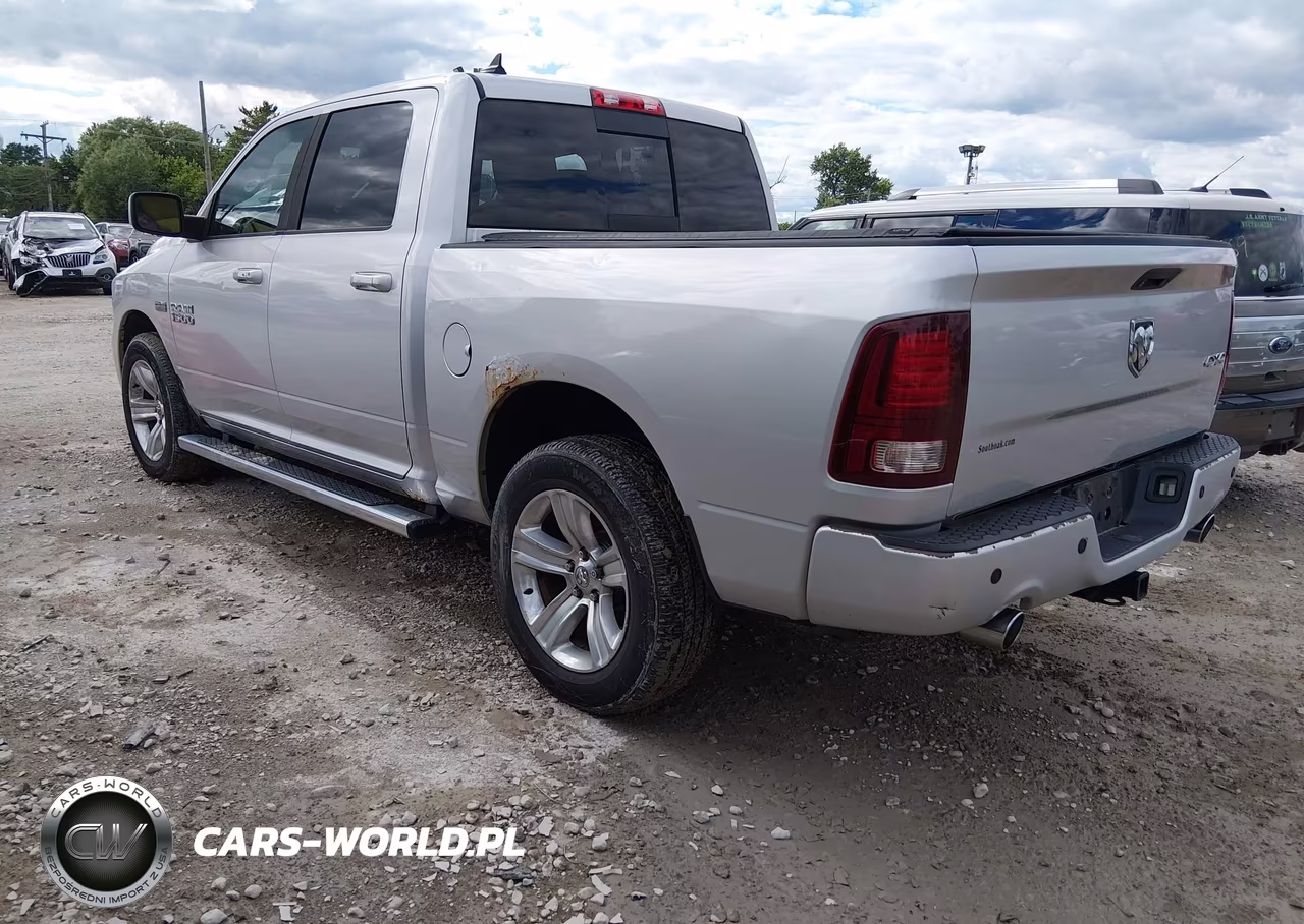 2013 Ram 1500 Sport VIN:1C6RR7MT8DS536819 - 3