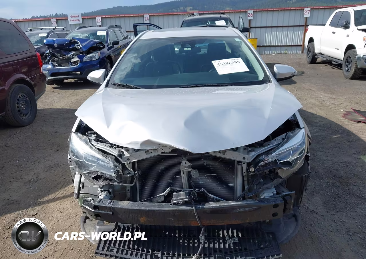 2017 Toyota Corolla Se Special Edition VIN:5YFBURHE6HP639972 - 13