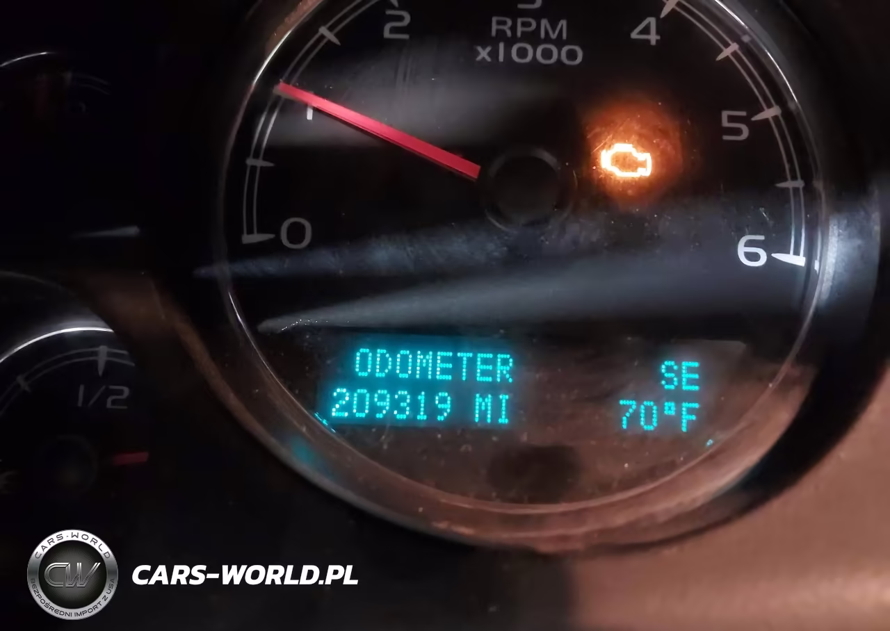 2012 Chevrolet Tahoe Ls VIN:1GNSKAE05CR188707 - 15