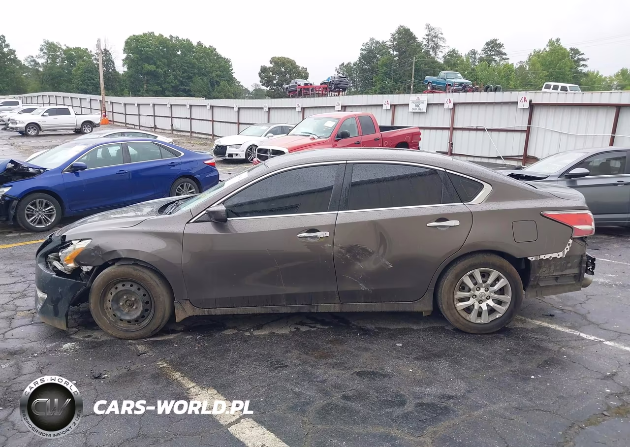 2015 Nissan Altima 2.5 S VIN:1N4AL3AP8FN377587 - 14