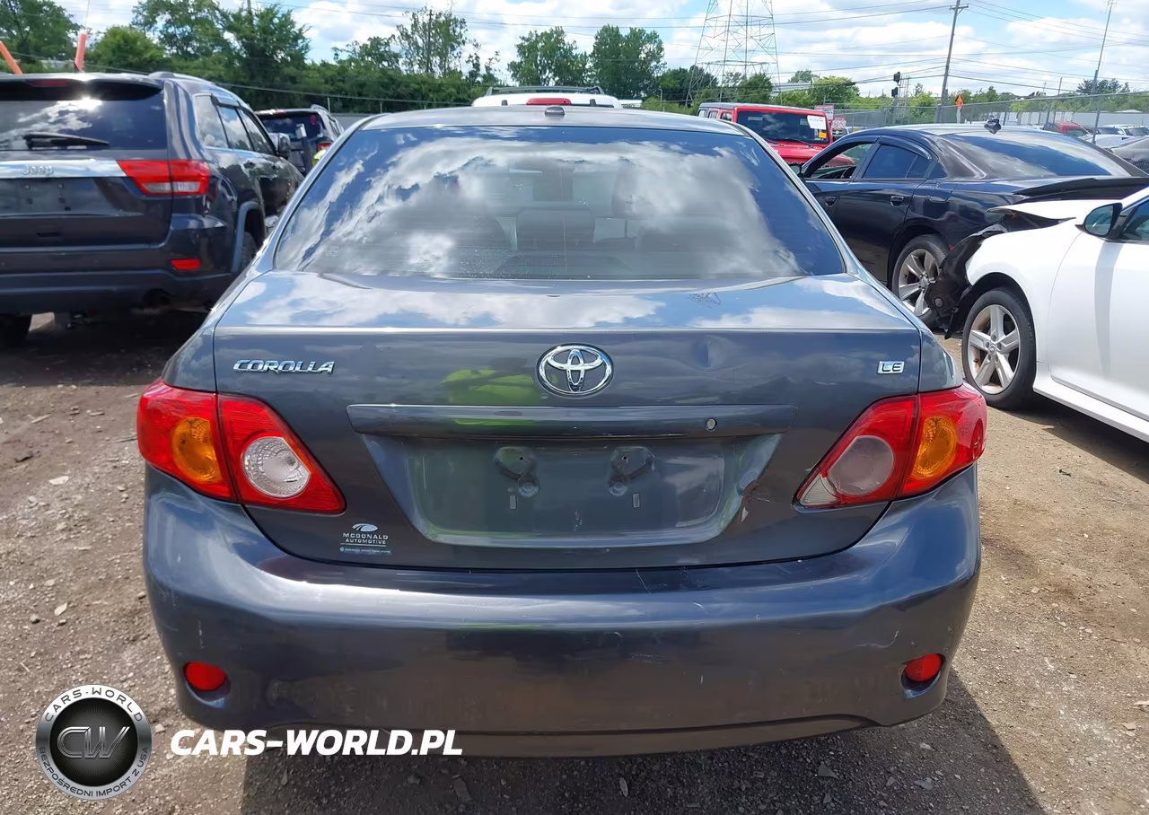 2010 Toyota Corolla Le VIN:JTDBU4EEXAJ074076 - 17
