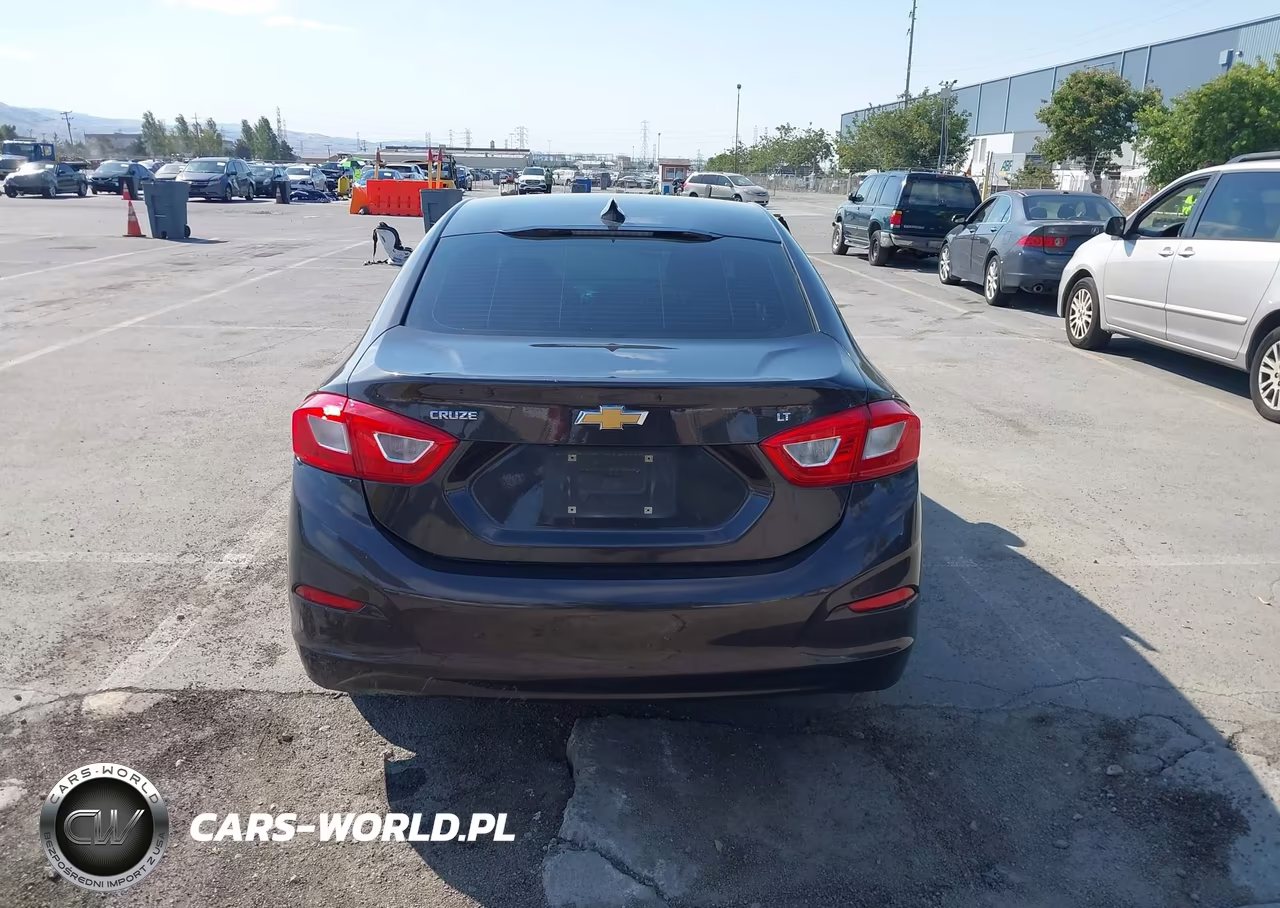 2017 Chevrolet Cruze Lt Auto VIN:1G1BE5SM9H7121189 - 17