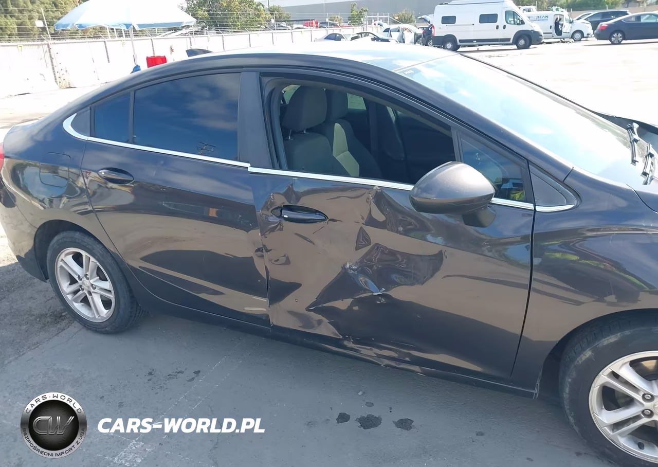 2017 Chevrolet Cruze Lt Auto VIN:1G1BE5SM9H7121189 - 6