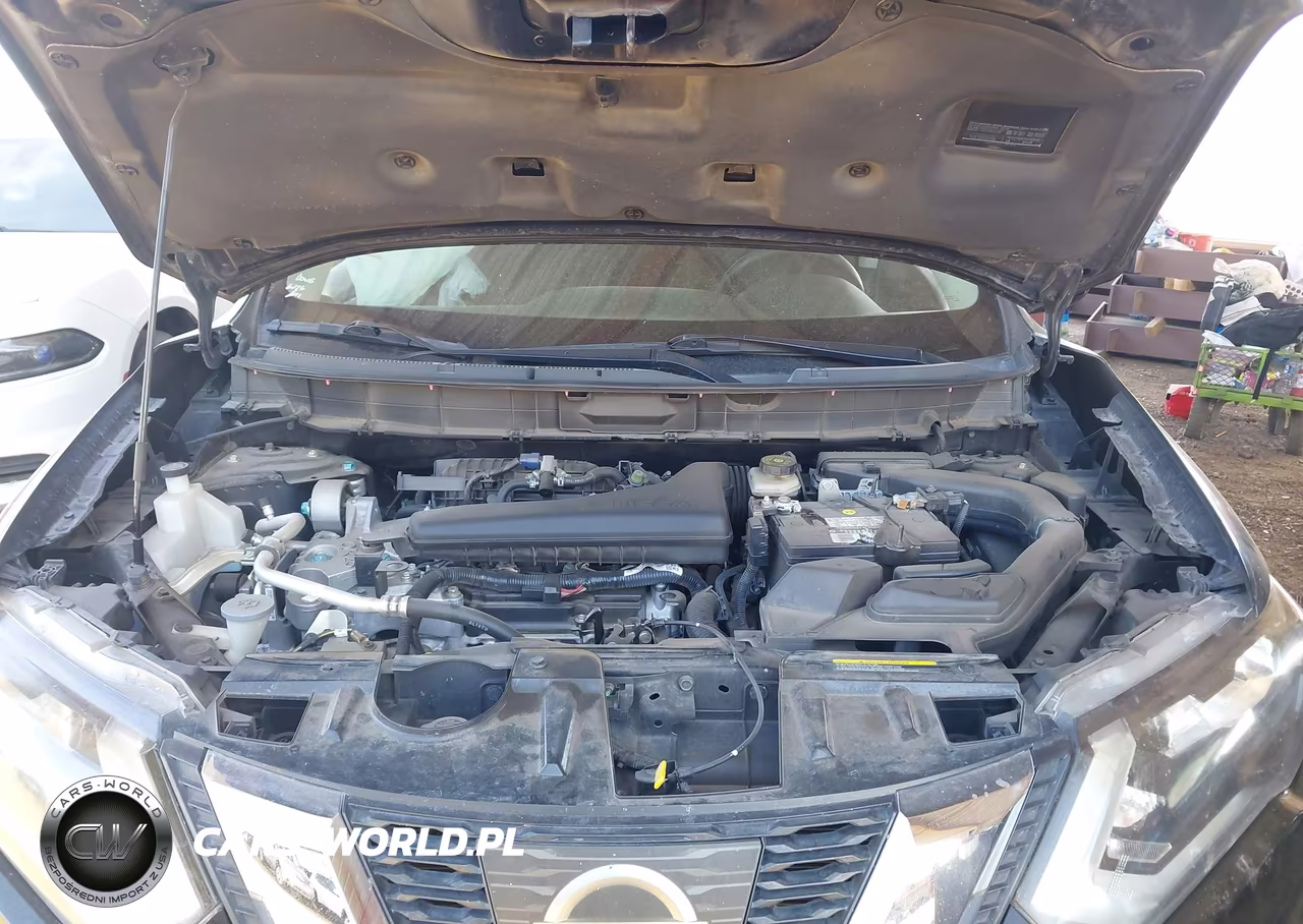 2017 Nissan Rogue S VIN:KNMAT2MTXHP575723 - 10