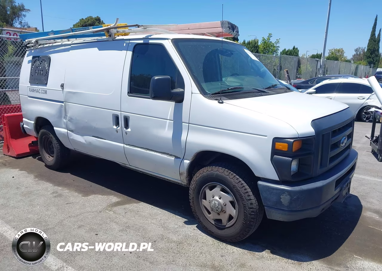 2013 Ford E-250 Commercial – zdjęcie 1 z 16