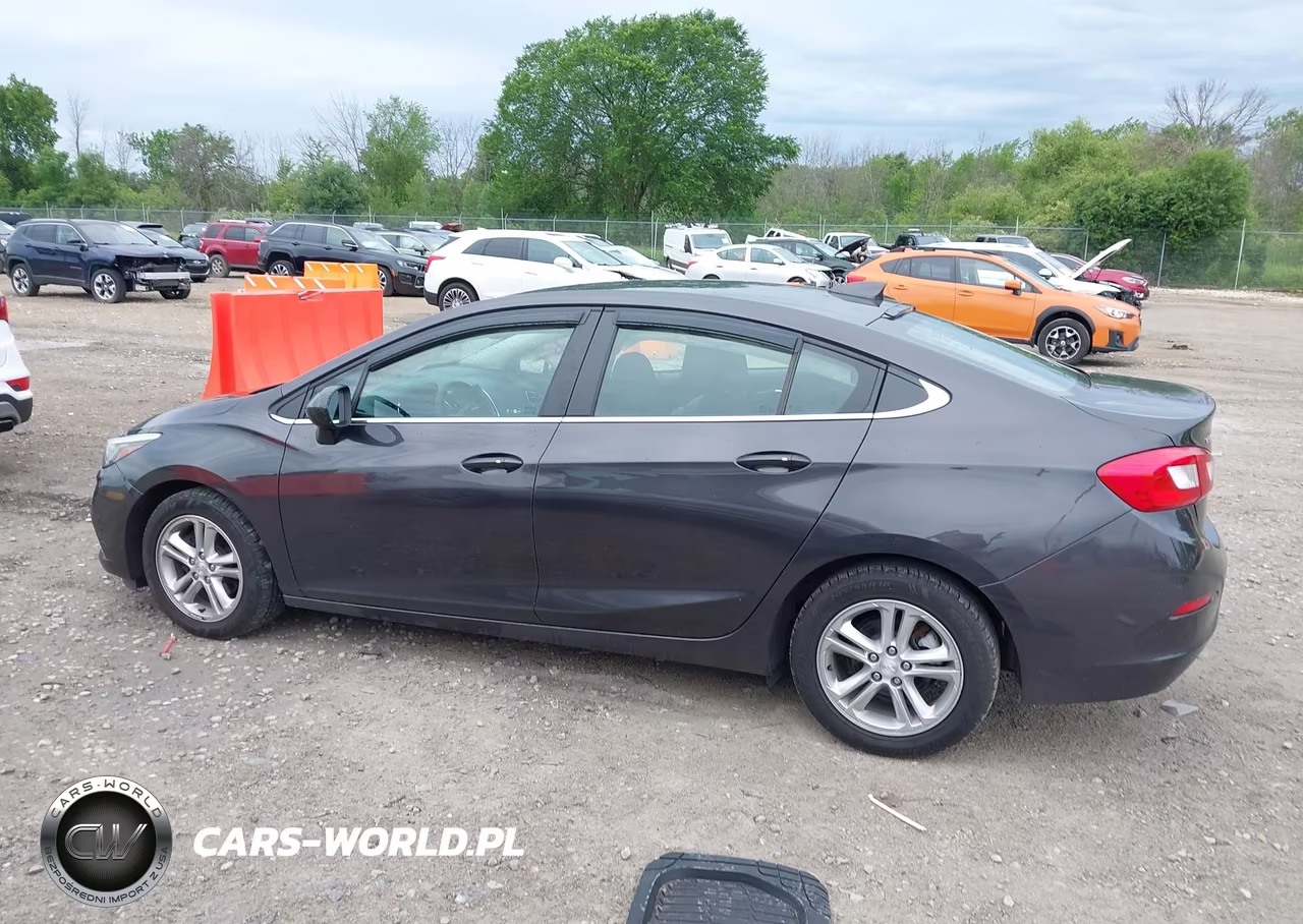 2017 Chevrolet Cruze Lt Auto VIN:1G1BE5SMXH7246279 - 14