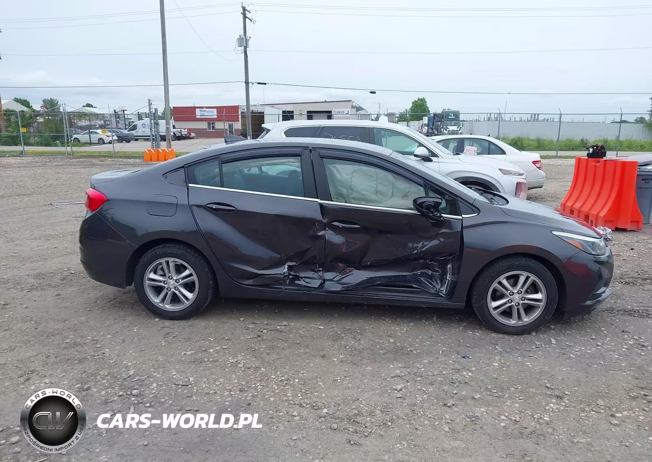 2017 Chevrolet Cruze Lt Auto VIN:1G1BE5SMXH7246279 - 6