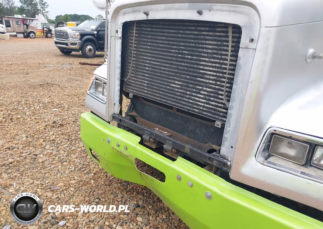 1996 Freightliner Conventional Fld120 VIN:1FUYDZYB3TP594394 - 11