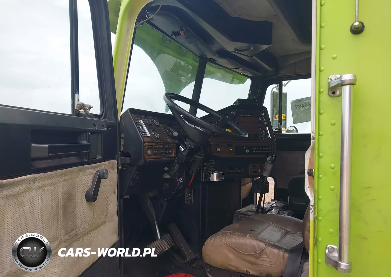 1996 Freightliner Conventional Fld120 VIN:1FUYDZYB3TP594394 - 6