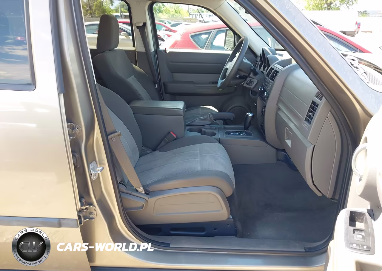 2007 Dodge Nitro Sxt VIN:1D8GT28K37W613911 - 5