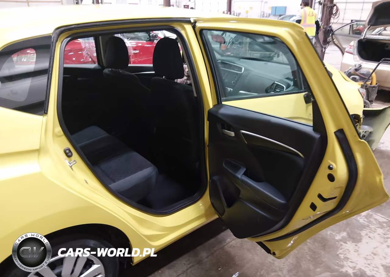 2015 Honda Fit Lx VIN:3HGGK5H57FM768989 - 8