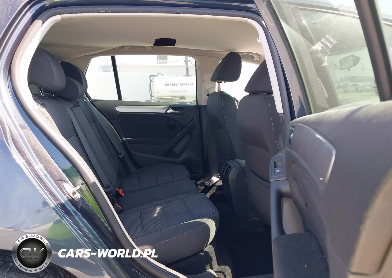 2014 Volkswagen Golf 2.5L VIN:WVWDB7AJ9EW008372 - 8