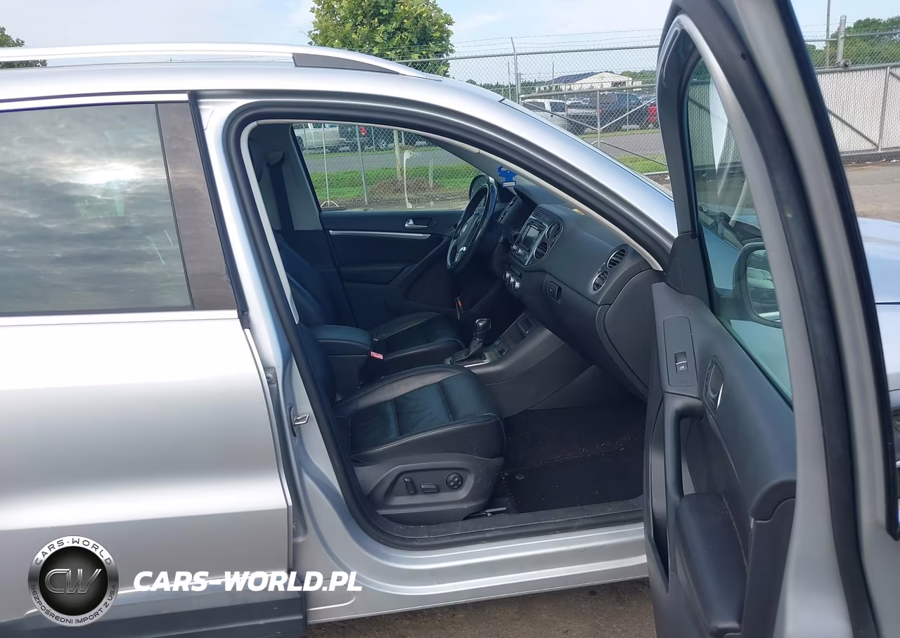 2013 Volkswagen Tiguan Sel VIN:WVGBV7AX5DW524581 - 5