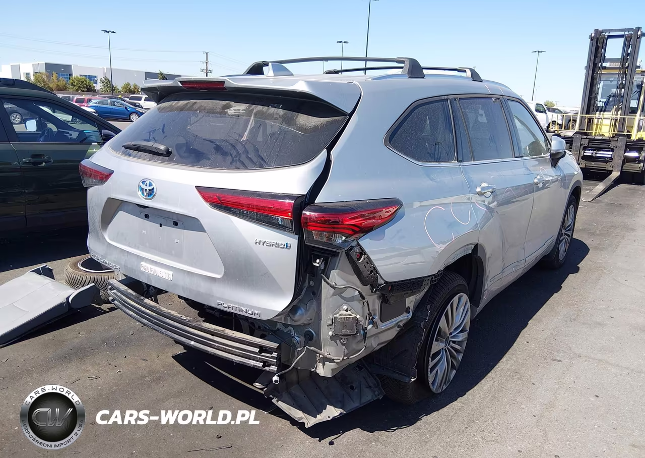 2021 Toyota Highlander Hybrid Platinum VIN:5TDEBRCH0MS065844 - 4