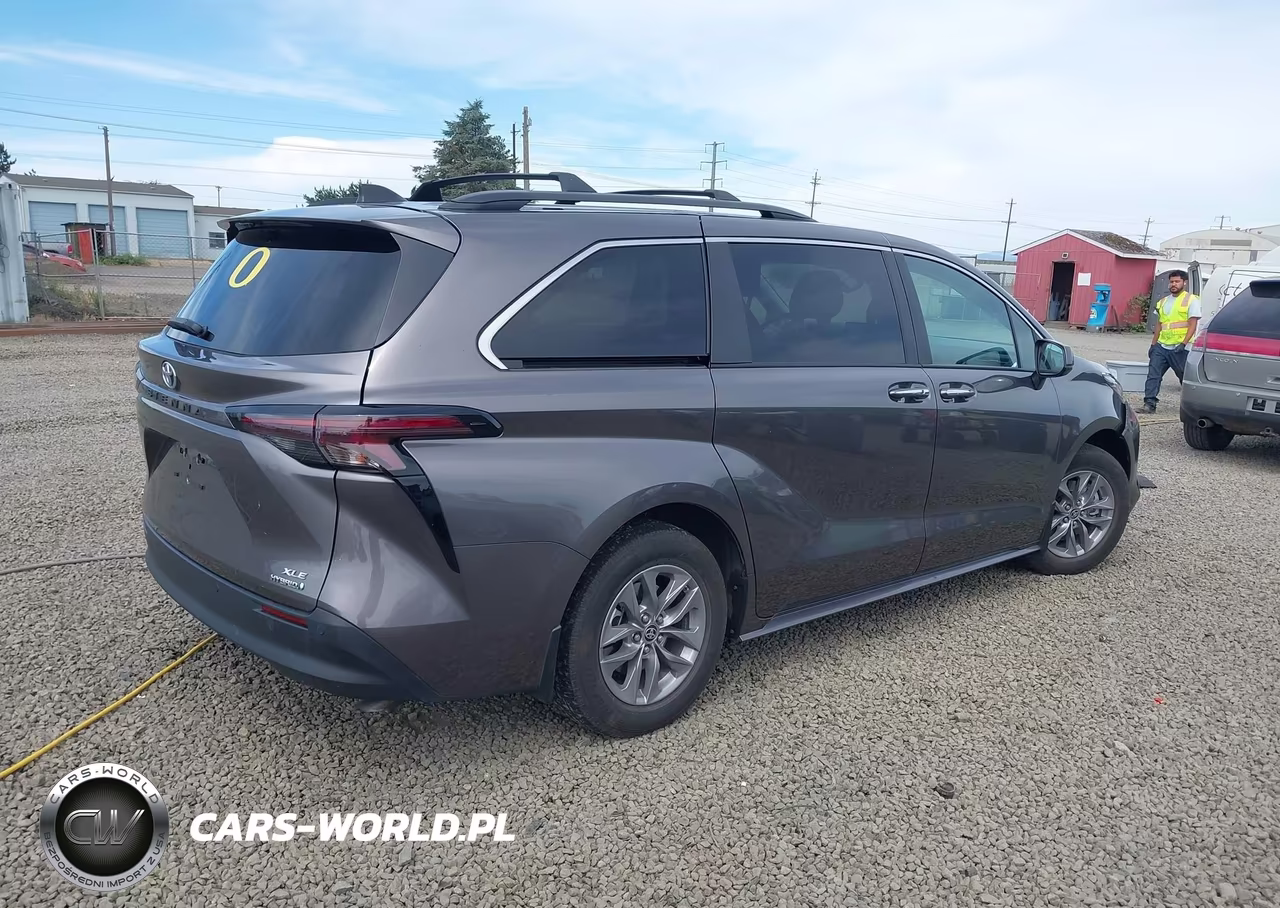 2023 Toyota Sienna Xle VIN:5TDJSKFC4PS107832 - 4