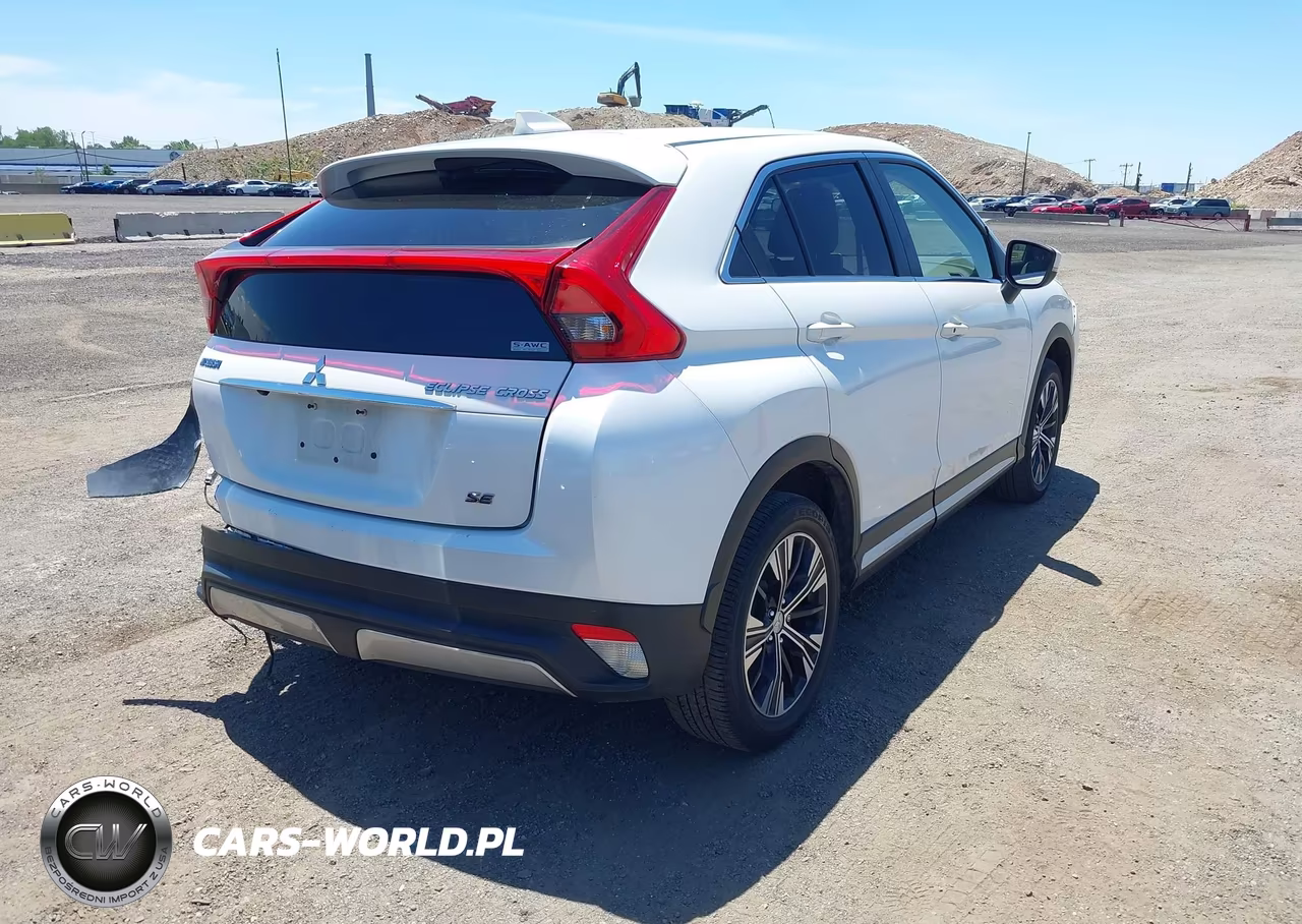 2018 Mitsubishi Eclipse Cross Se-Sel VIN:JA4AT5AA9JZ068952 - 4