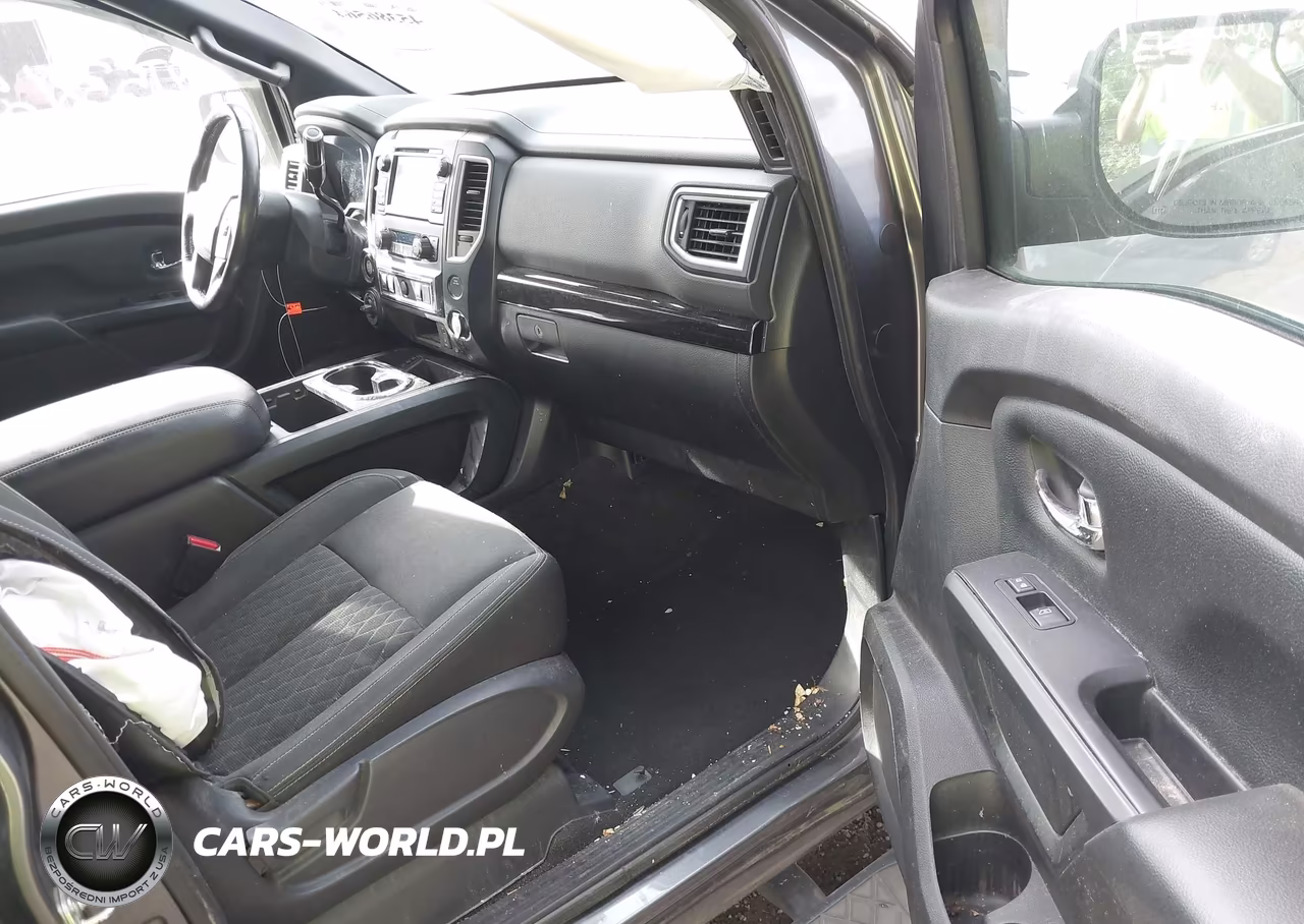 2018 Nissan Titan Sv VIN:1N6AA1E55JN551277 - 5