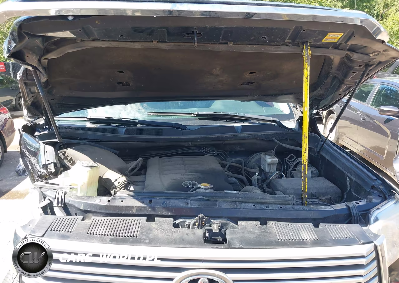 2017 Toyota Tundra Limited 5.7L V8 VIN:5TFHY5F19HX637772 - 10