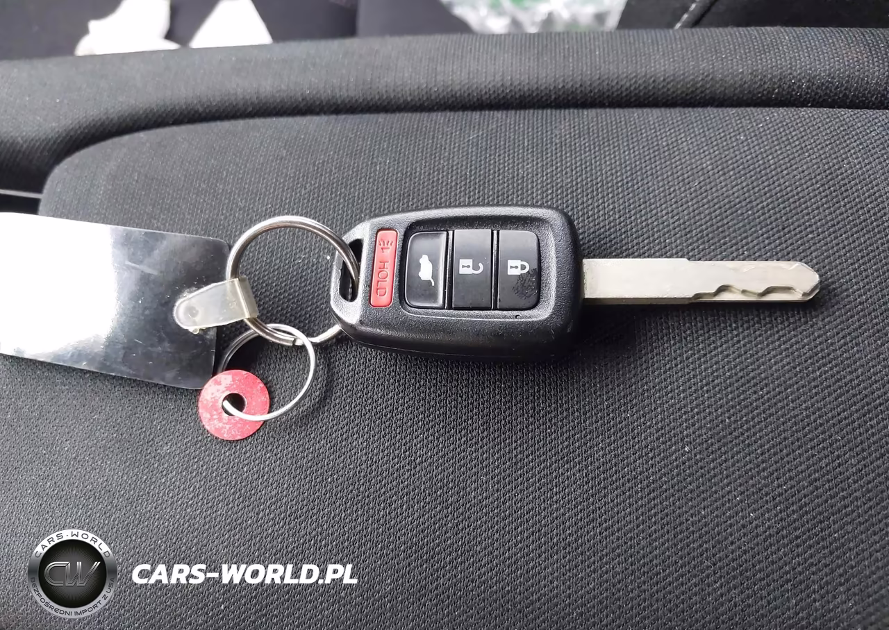 2018 Honda Civic Sport VIN:SHHFK7H41JU237764 - 11