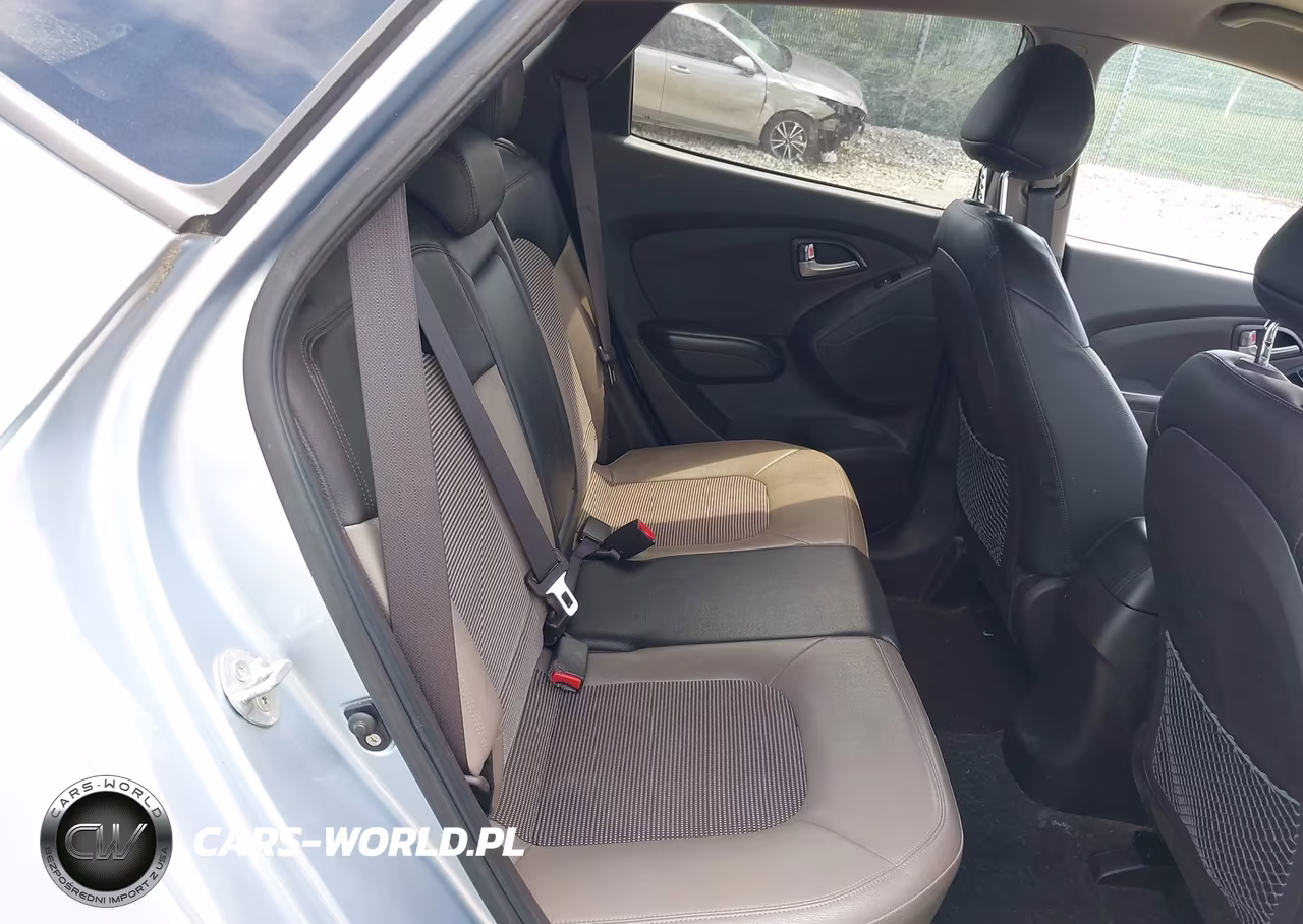 2011 Hyundai Tucson Gls VIN:KM8JU3AC1BU198288 - 8