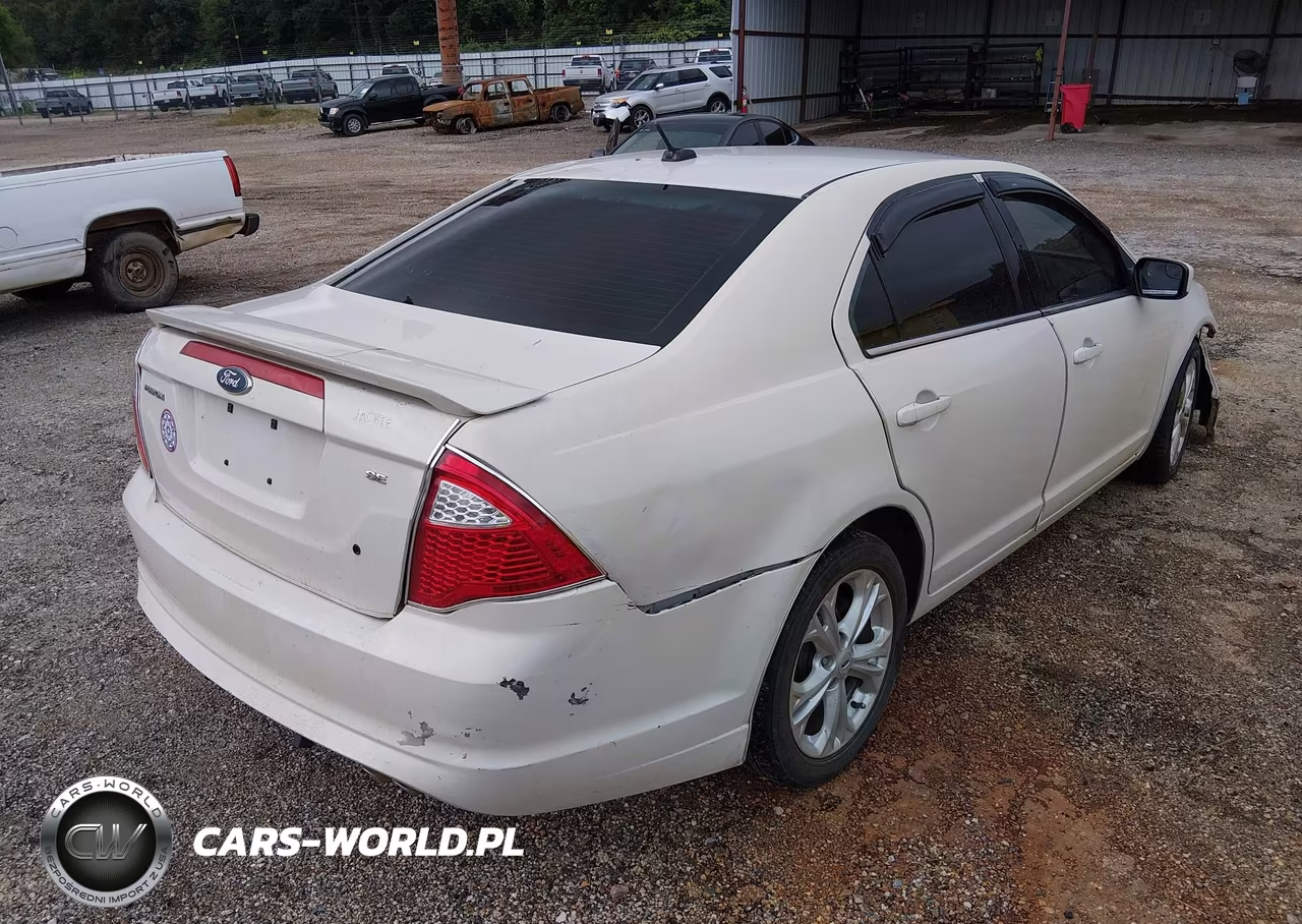 2012 Ford Fusion Se VIN:3FAHP0HA9CR206620 - 4