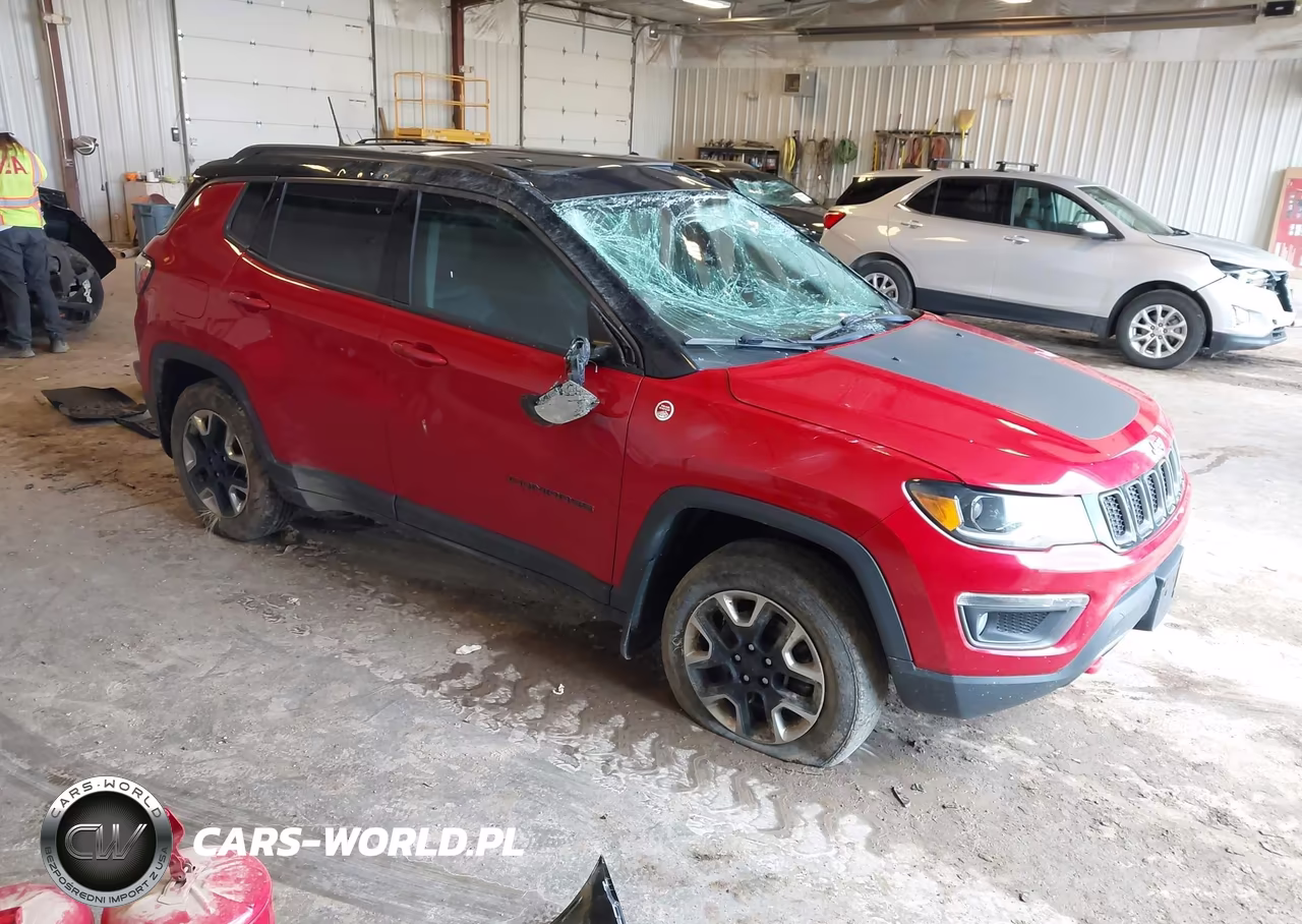 2018 Jeep Compass Trailhawk – zdjęcie 1 z 16