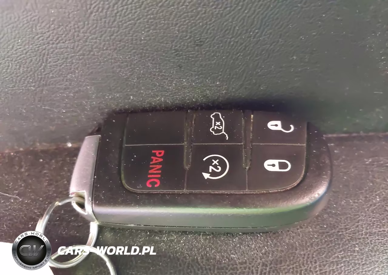 2018 Jeep Compass Trailhawk VIN:3C4NJDDB9JT128294 - 11