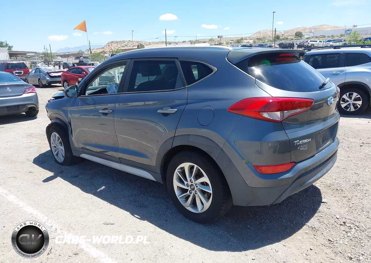 2017 Hyundai Tucson Se VIN:KM8J33A41HU401524 - 3