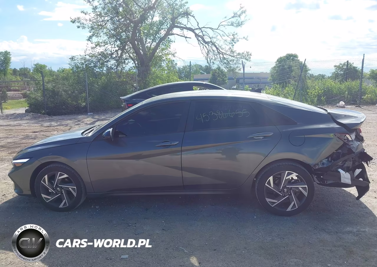 2025 Hyundai Elantra Sel Sport VIN:KMHLM4DG6SU068732 - 14