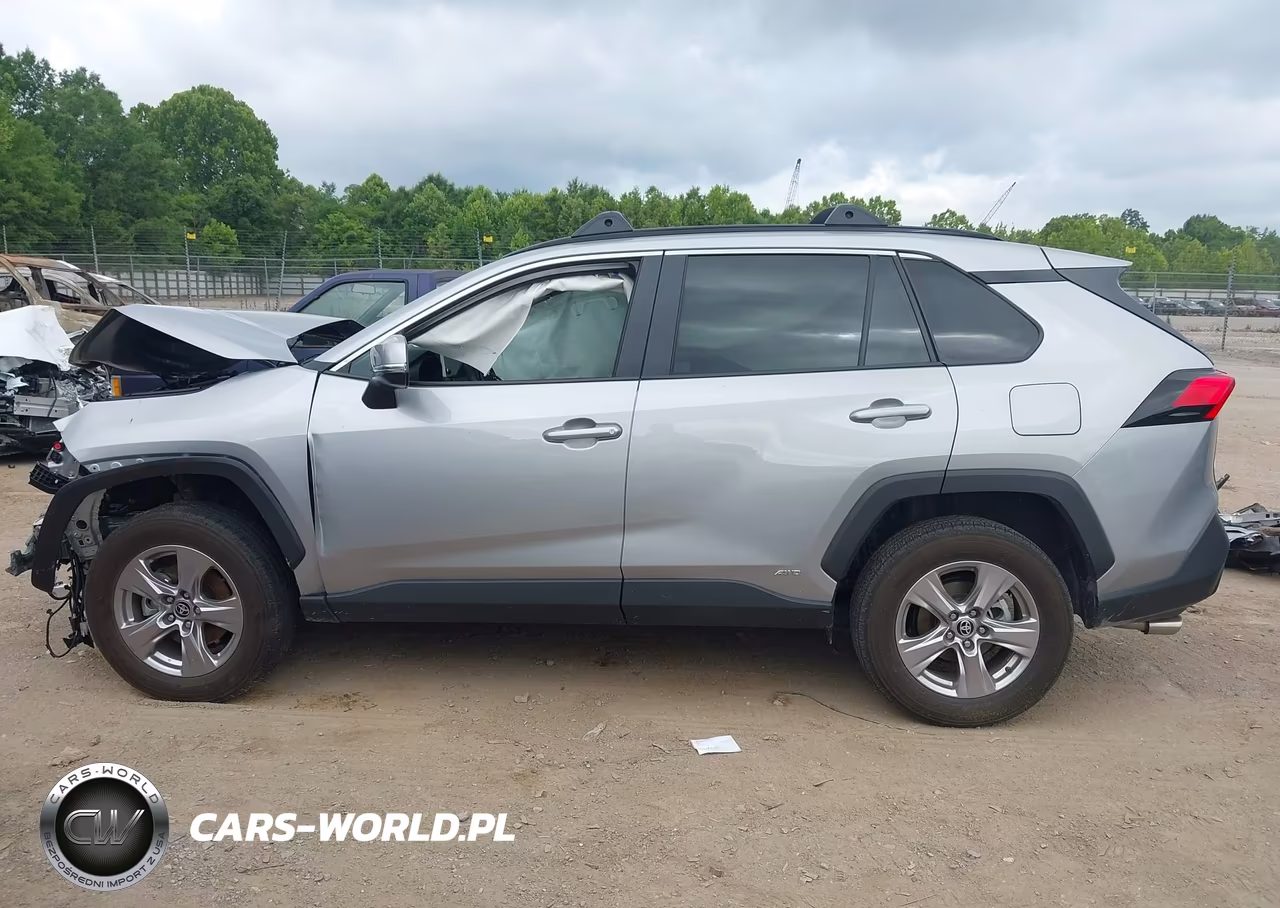 2024 Toyota Rav4 Hybrid Xle VIN:2T3RWRFV7RW244184 - 14