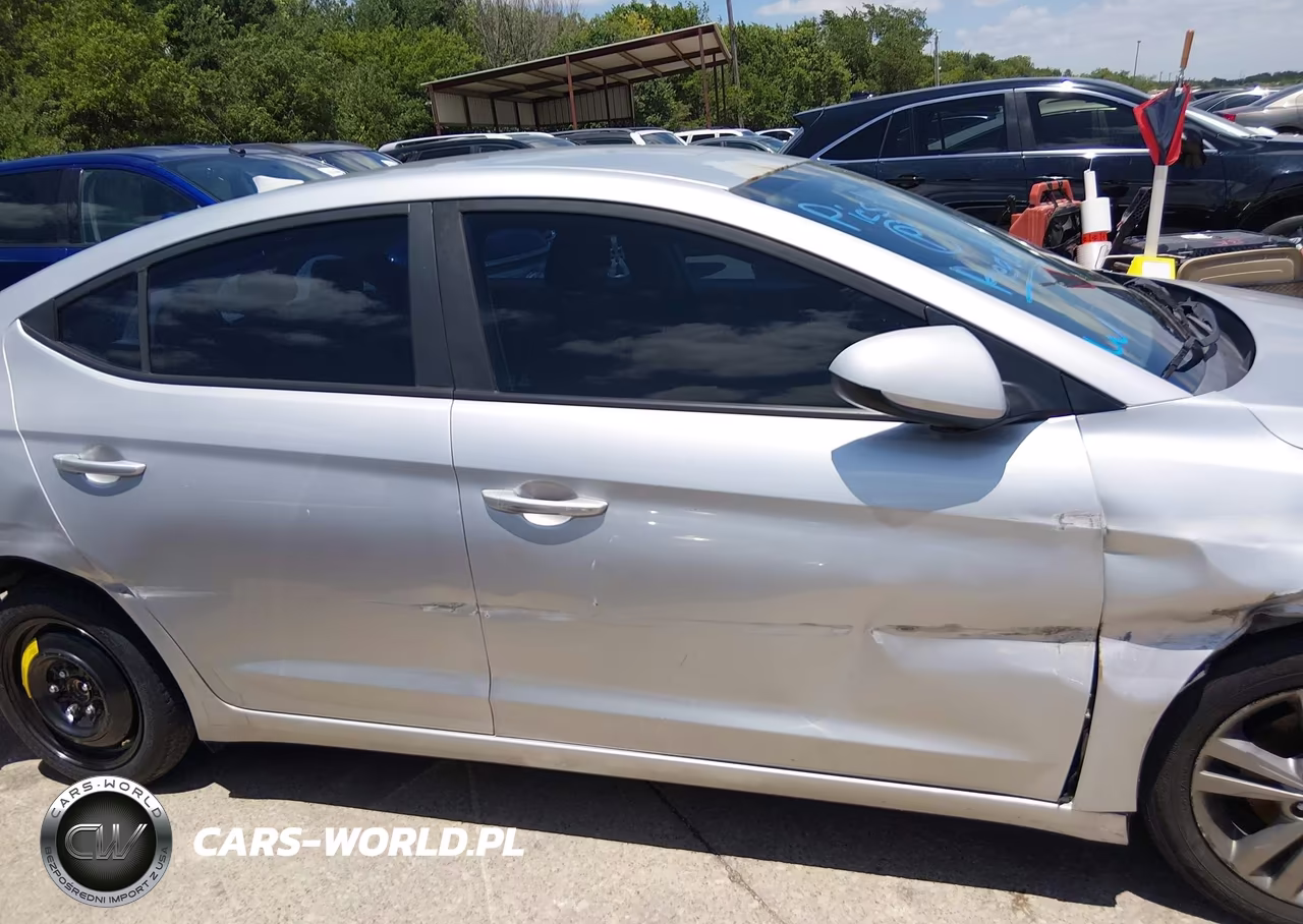 2018 Hyundai Elantra Sel VIN:5NPD84LF4JH223230 - 13