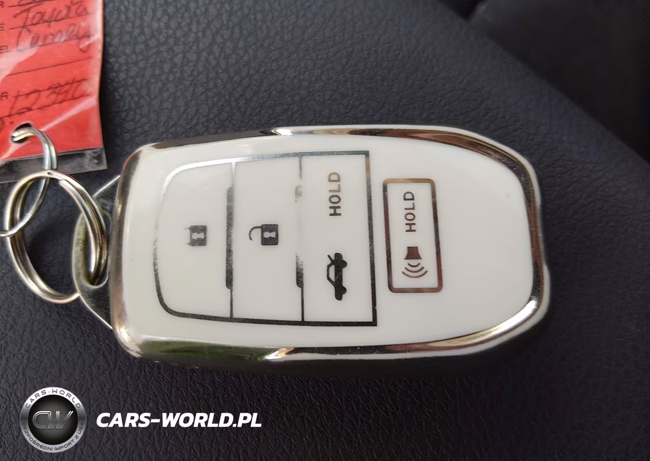 2025 Toyota Camry Le VIN:4T1DAACK9SU541248 - 11