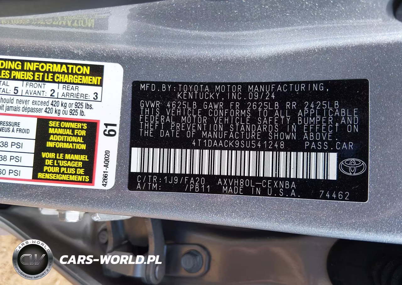 2025 Toyota Camry Le VIN:4T1DAACK9SU541248 - 9