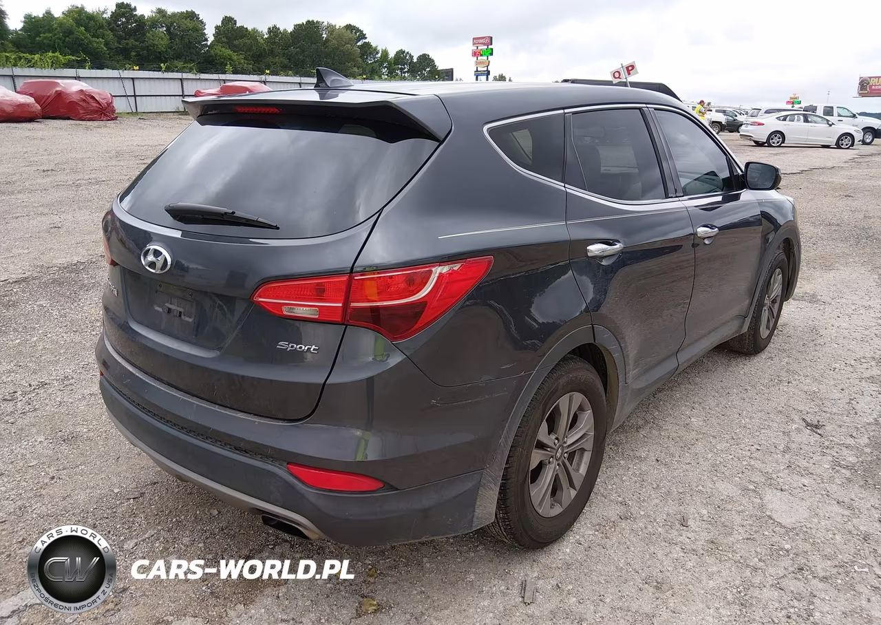 2016 Hyundai Santa Fe Sport 2.4L VIN:5XYZT3LB8GG332835 - 4