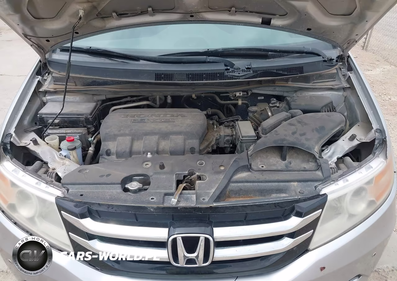 2015 Honda Odyssey Touring-Touring Elite VIN:5FNRL5H94FB003833 - 10
