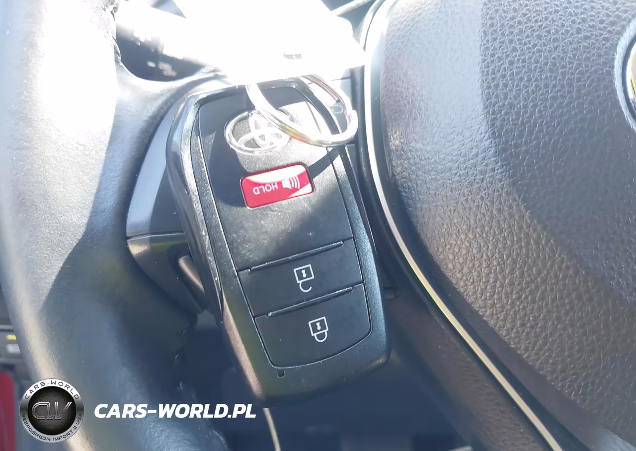 2022 Toyota Corolla Cross Le VIN:7MUCAAAG0NV012509 - 11