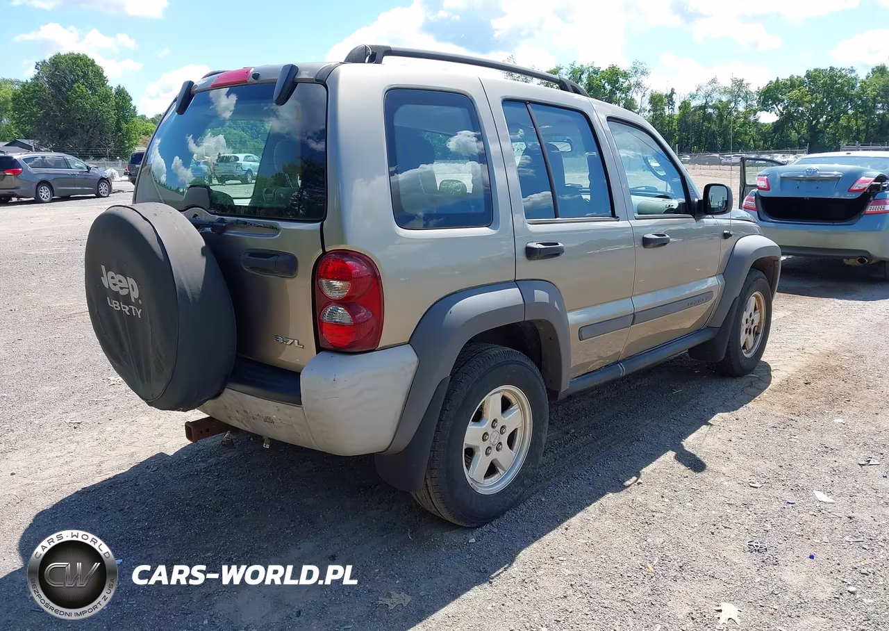 2007 Jeep Liberty Sport VIN:1J4GL48KX7W535258 - 4