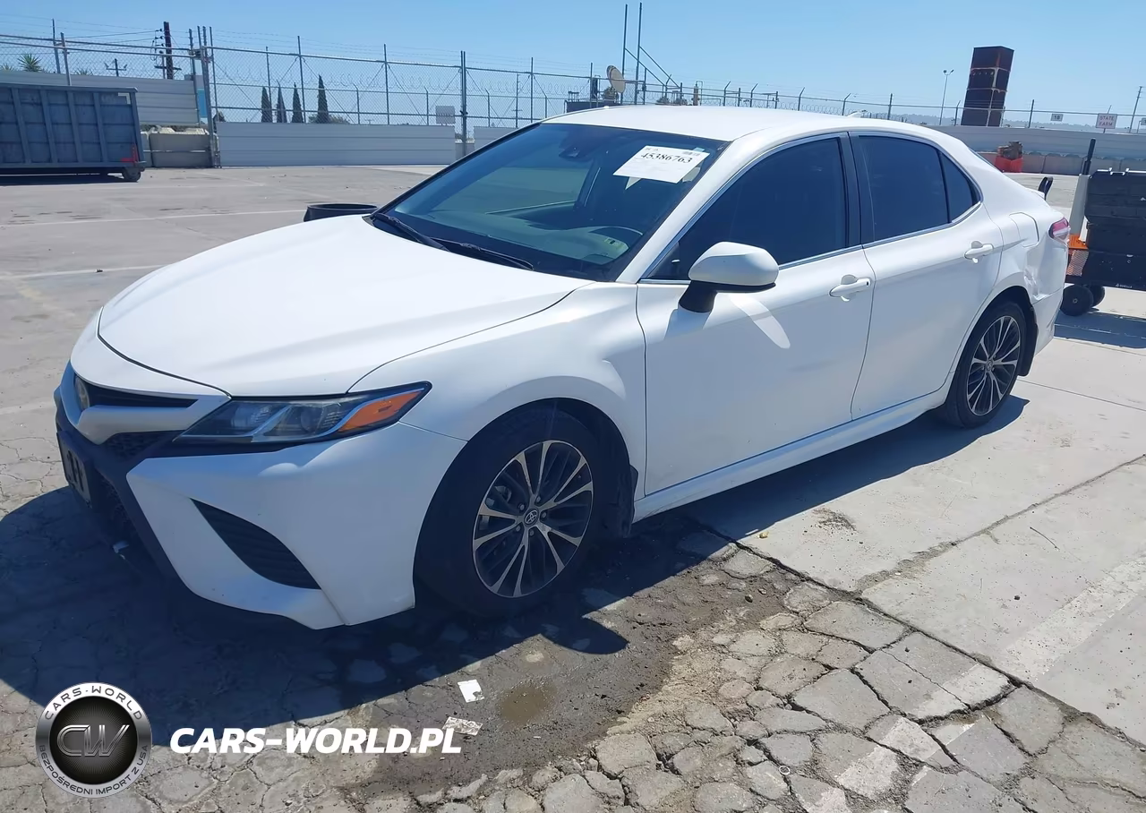 2020 Toyota Camry Se VIN:4T1G11AK6LU956643 - 2