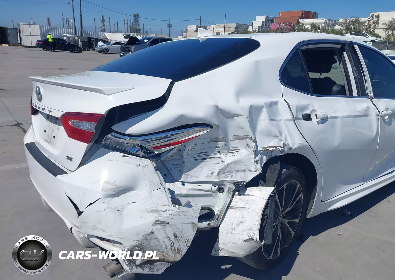 2020 Toyota Camry Se VIN:4T1G11AK6LU956643 - 6