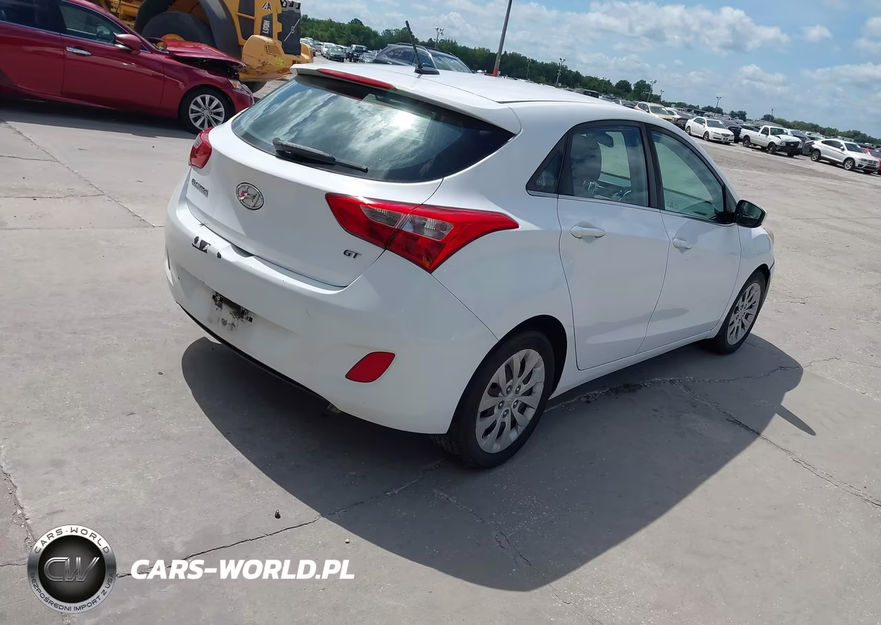2017 Hyundai Elantra Gt VIN:KMHD35LH2HU376738 - 4