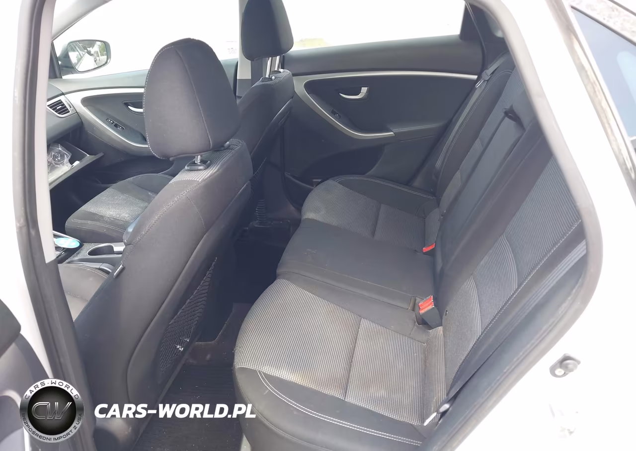 2017 Hyundai Elantra Gt VIN:KMHD35LH2HU376738 - 8
