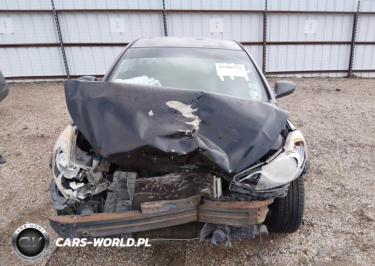 2013 Hyundai Elantra Gls VIN:KMHDH4AE8DU680560 - 10