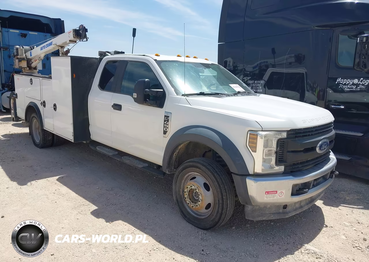 2018 Ford F-450 Chassis Xl