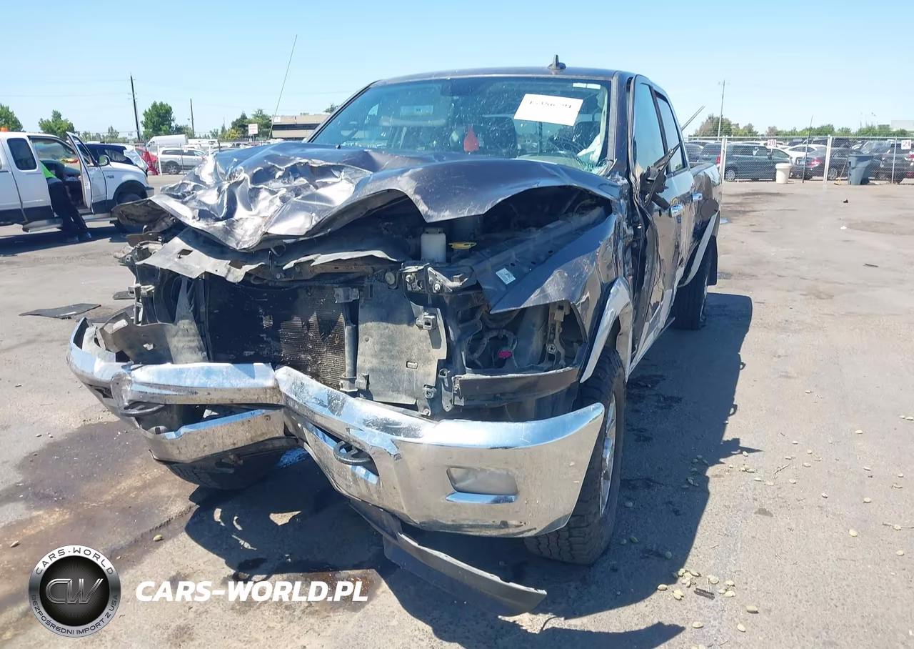 2015 Ram 2500 Laramie VIN:3C6UR5KL9FG505316 - 2