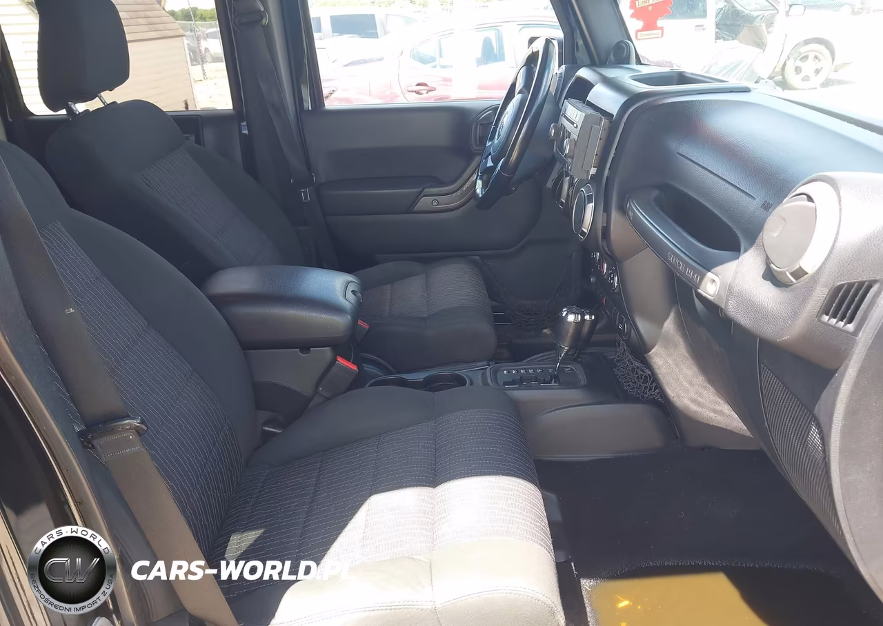 2011 Jeep Wrangler Unlimited Sport VIN:1J4BA3H15BL522168 - 5