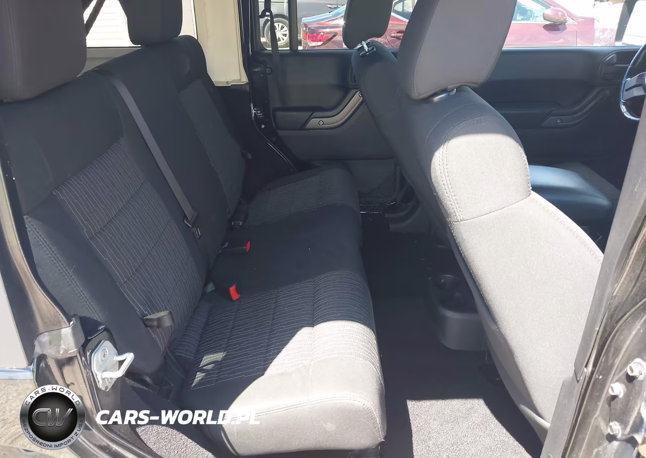 2011 Jeep Wrangler Unlimited Sport VIN:1J4BA3H15BL522168 - 8