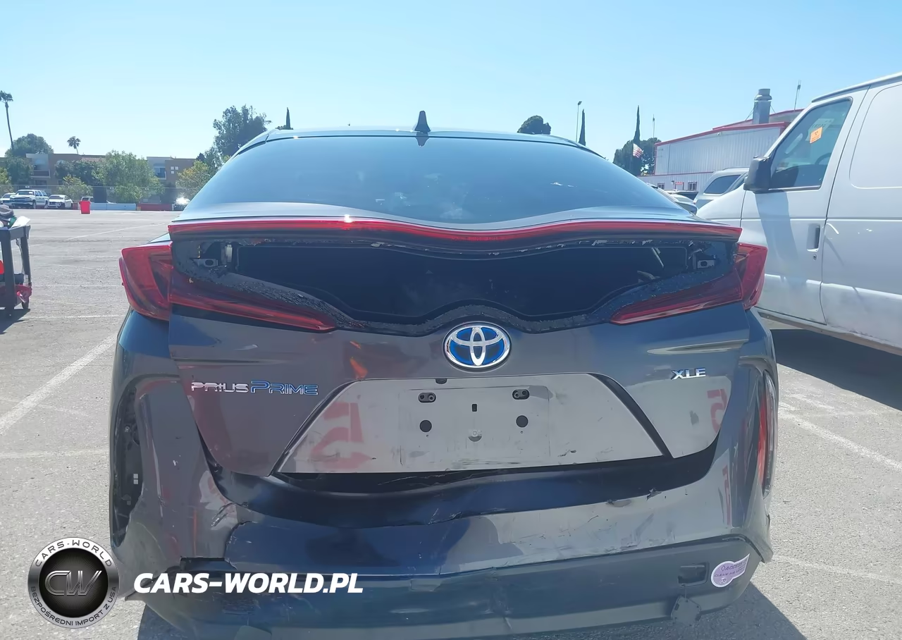 2020 Toyota Prius Prime Xle VIN:JTDKARFP7L3140208 - 17