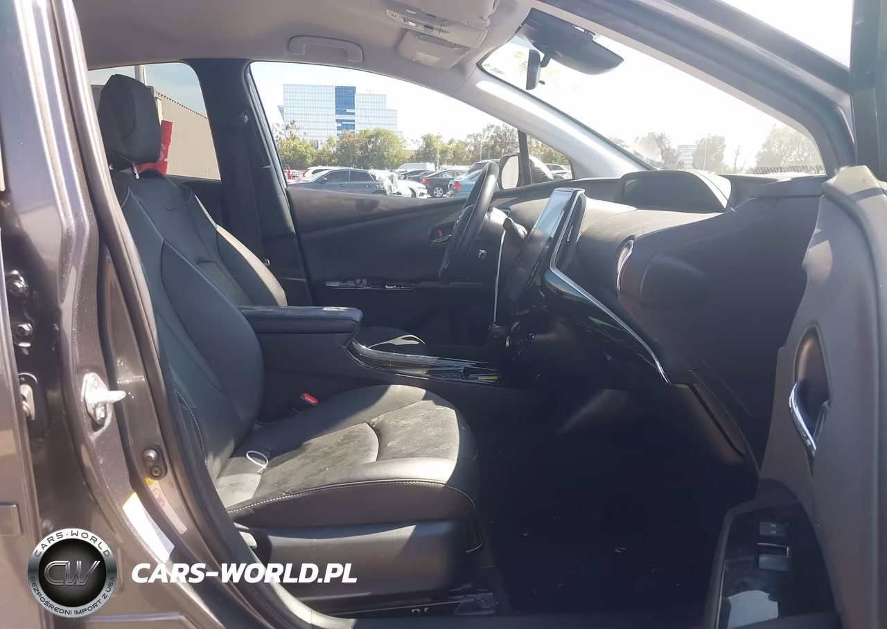 2020 Toyota Prius Prime Xle VIN:JTDKARFP7L3140208 - 5
