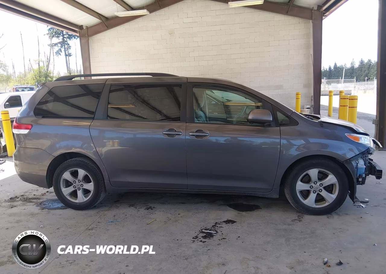 2012 Toyota Sienna Le V6 8 Passenger VIN:5TDKK3DC9CS225348 - 13
