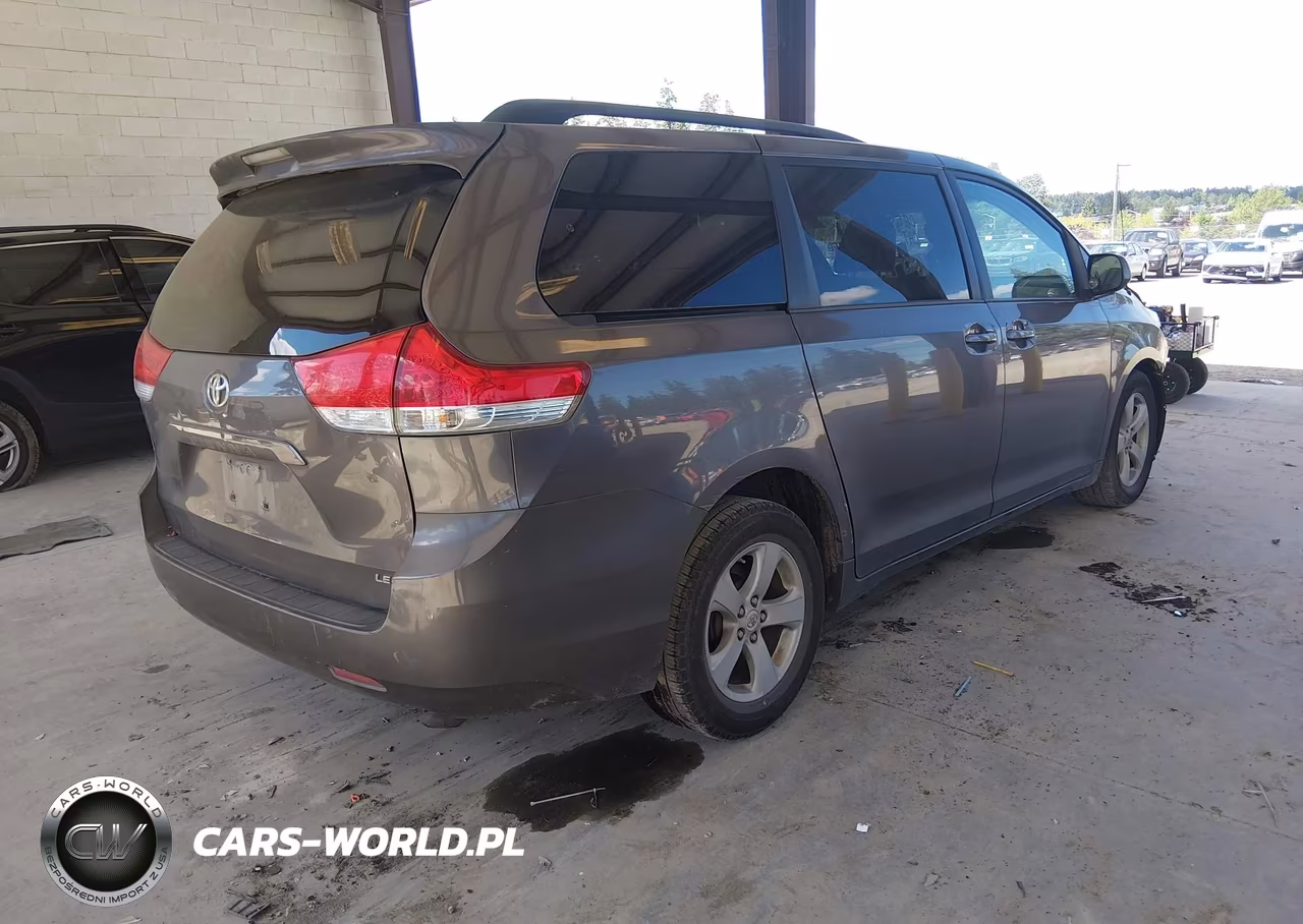 2012 Toyota Sienna Le V6 8 Passenger VIN:5TDKK3DC9CS225348 - 4